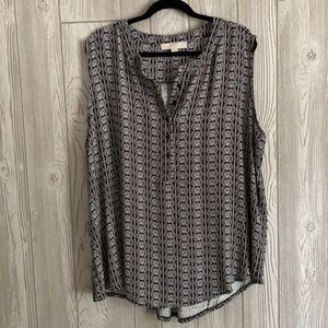 LOFT Plus 20/22 Black and White Mixed Media Tank